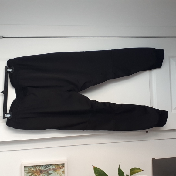 Layer 8 pants - Picture 4 of 4